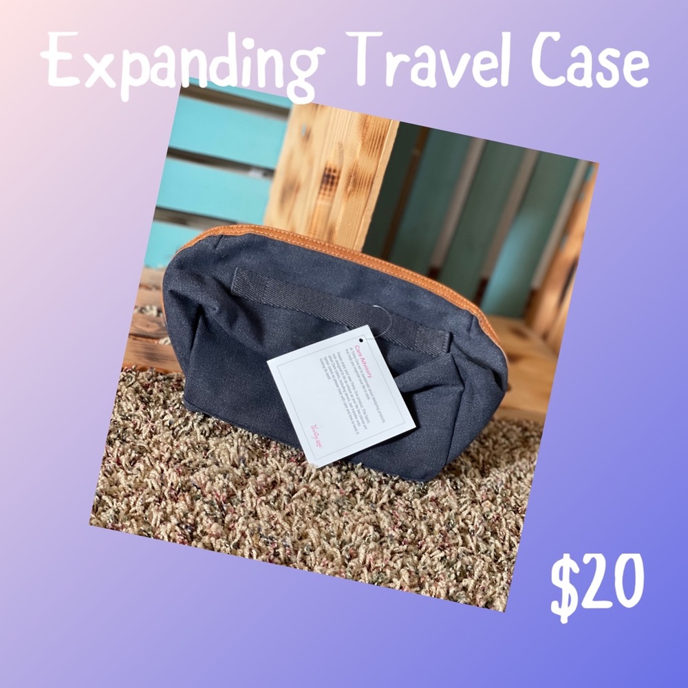 Thirty-One Expanding Travel Case
